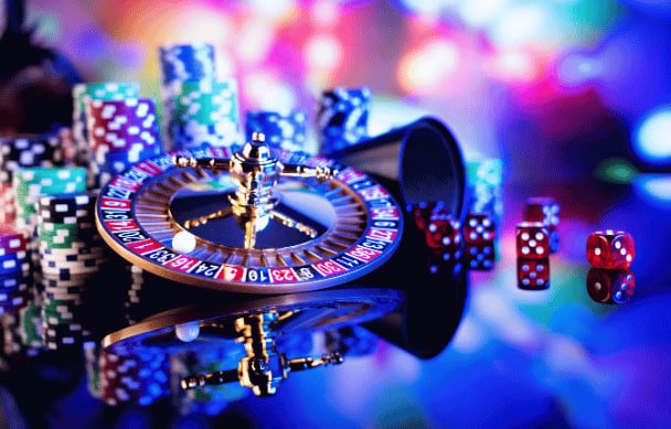 Dashboard to388 menampilkan berbagai kategori layanan: sportsbook Liga 1, kasino live, slot games, dan esports markets